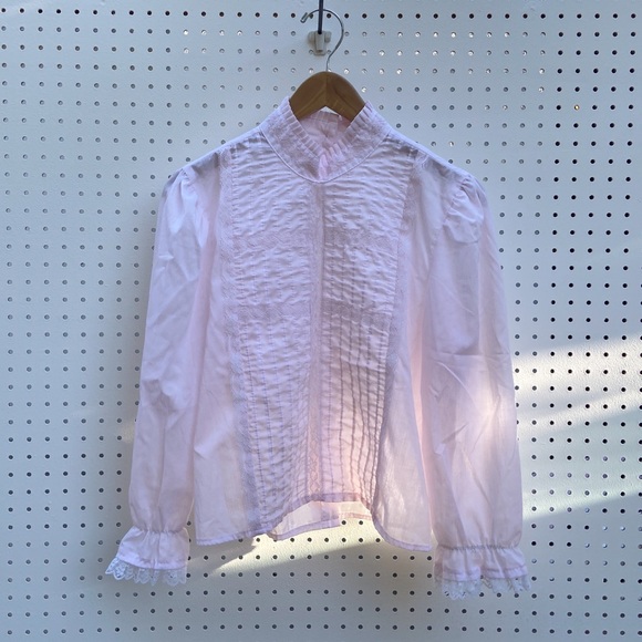 Vintage pink Victorian blouse - Picture 1 of 3